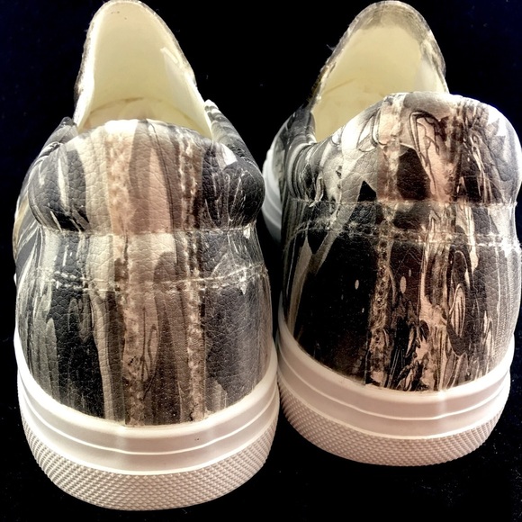 One-of-a-kind HYDROGRAPHIC seductive fairies - Picture 5 of 8